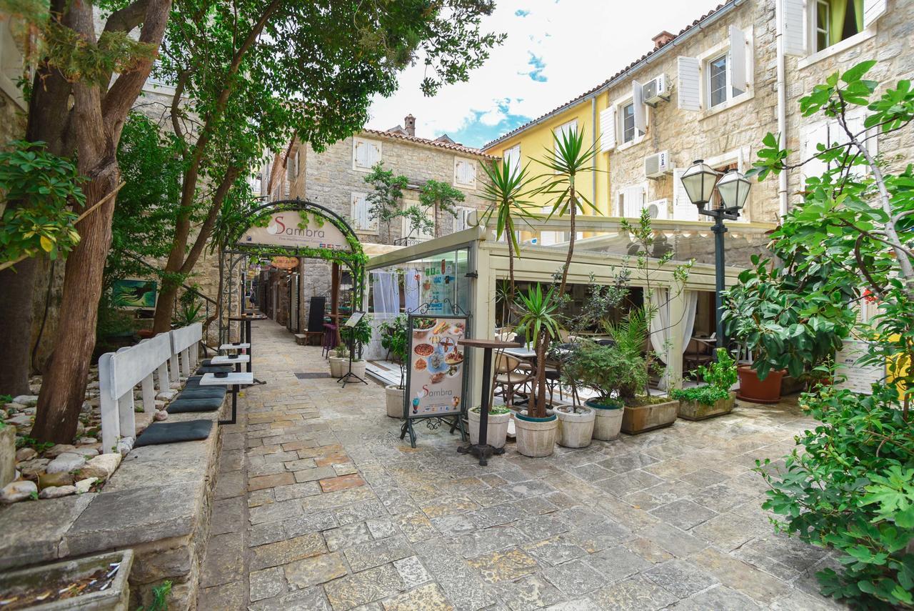Appartamento Palm Square 1 Old Town Apt Budua Esterno foto