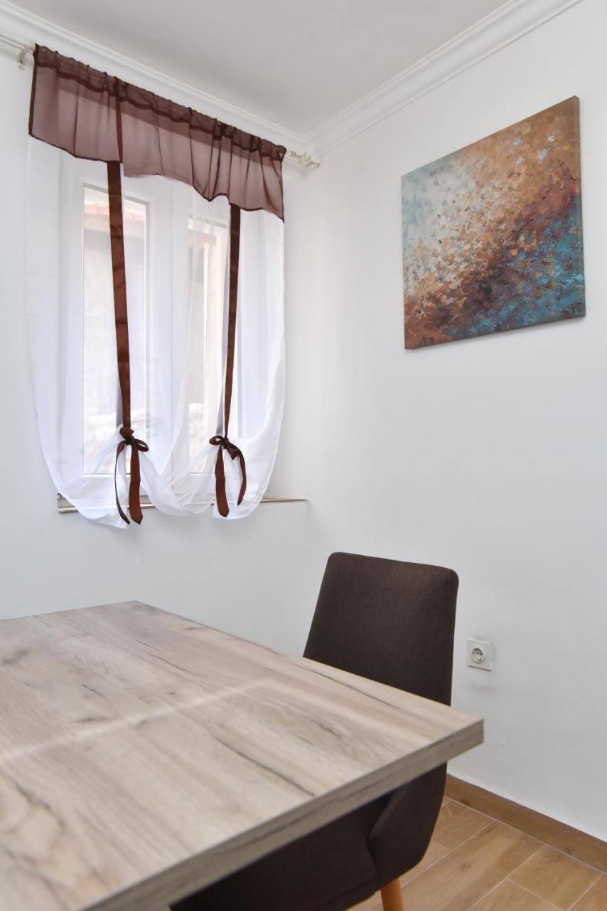 Appartamento Palm Square 1 Old Town Apt Budua Esterno foto